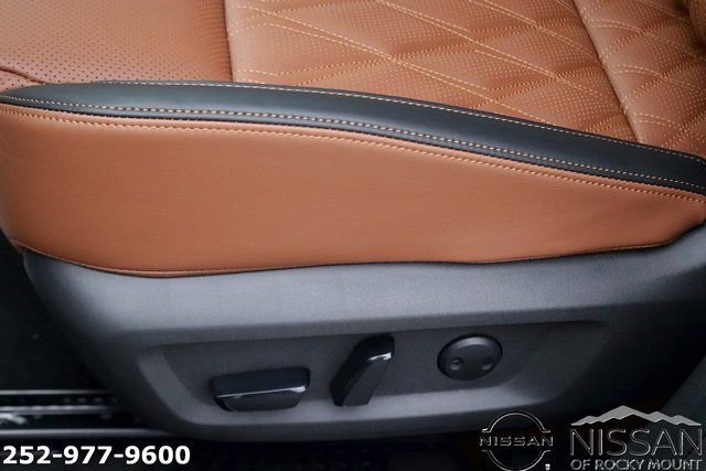 New 2026 Nissan Rogue Platinum w/ Platinum Premium Package image 16