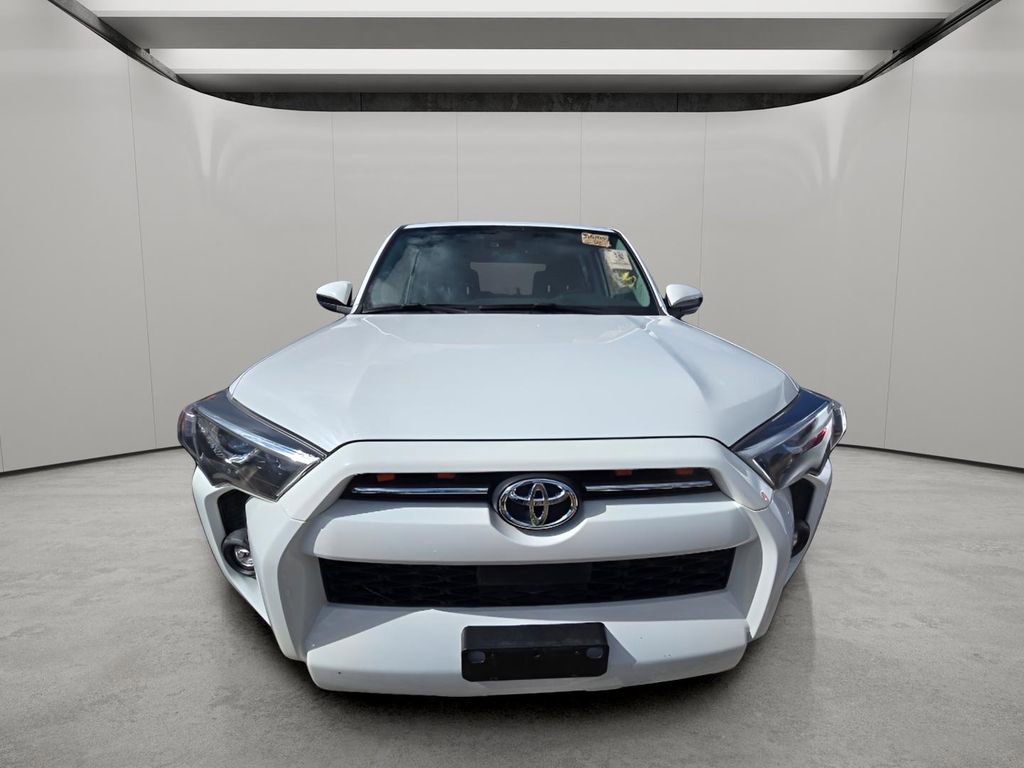 Used 2023 Toyota 4Runner SR5 AWD/4WD image 12