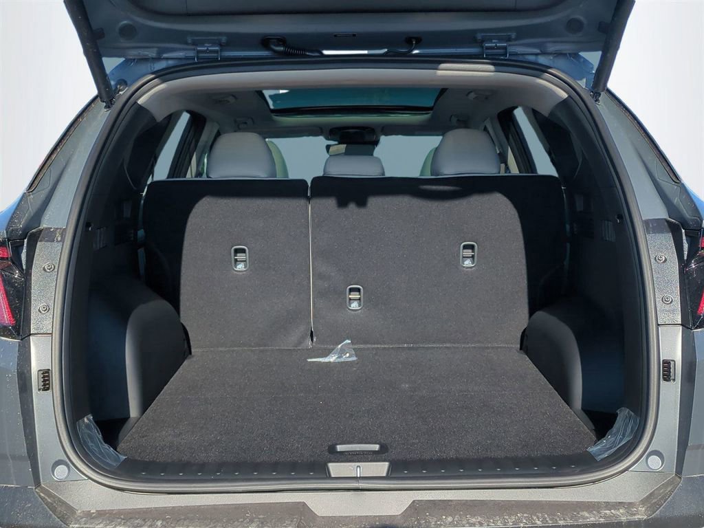 New 2026 Hyundai Tucson Limited image 14