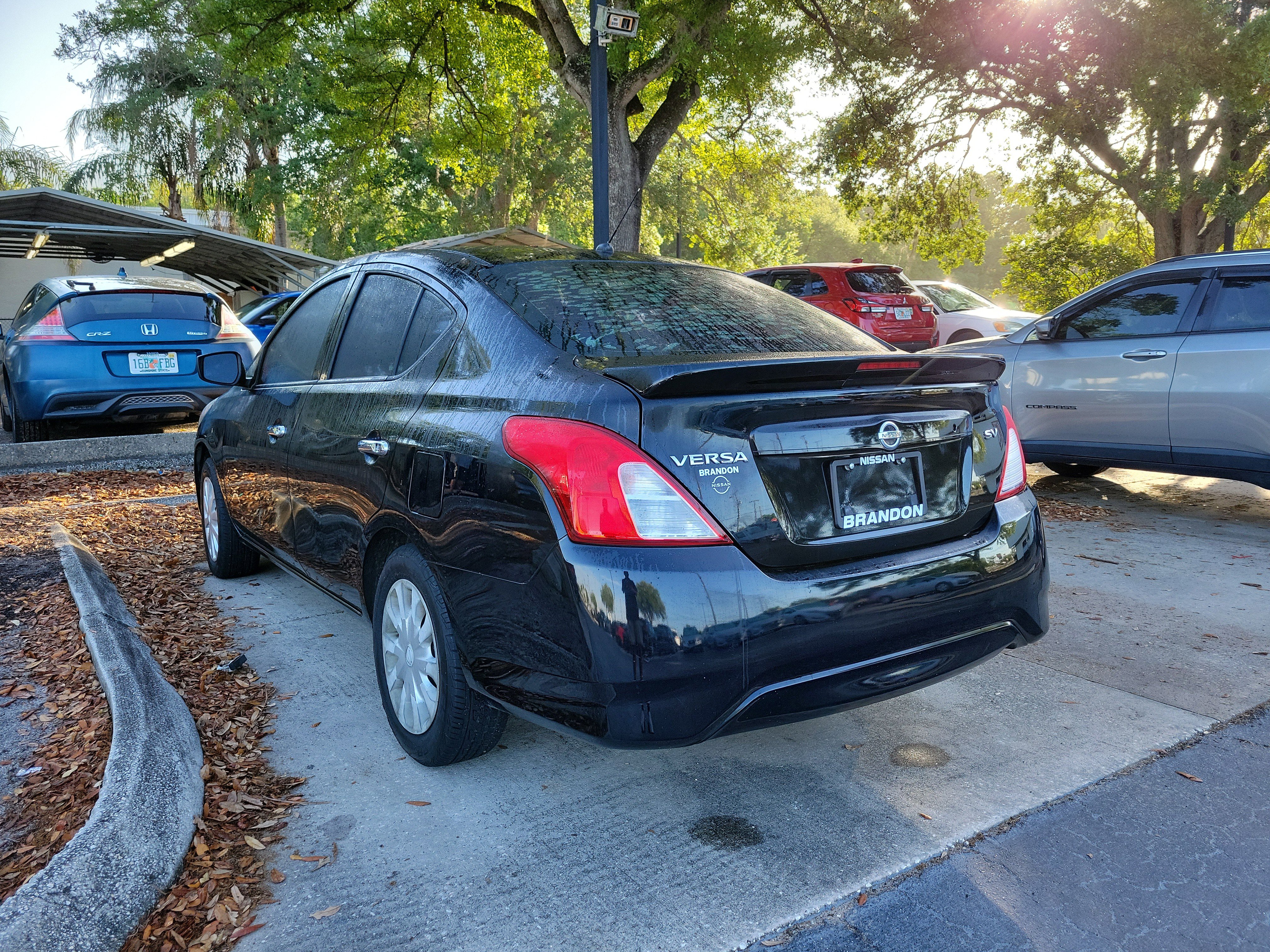 Used 2017 Nissan Versa SV image 6