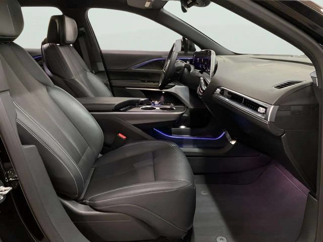 Used 2024 Cadillac Lyriq Luxury RWD image 62
