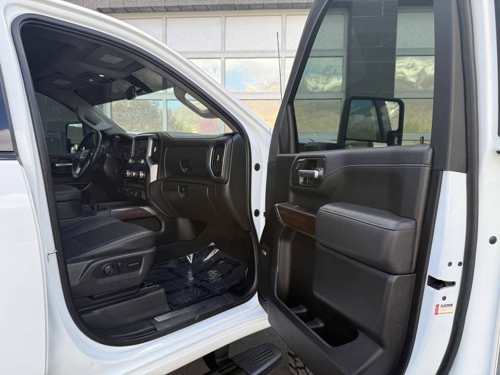 Used 2023 GMC Sierra 3500 SLT w/ SLT Premium Package AWD/4WD image 20