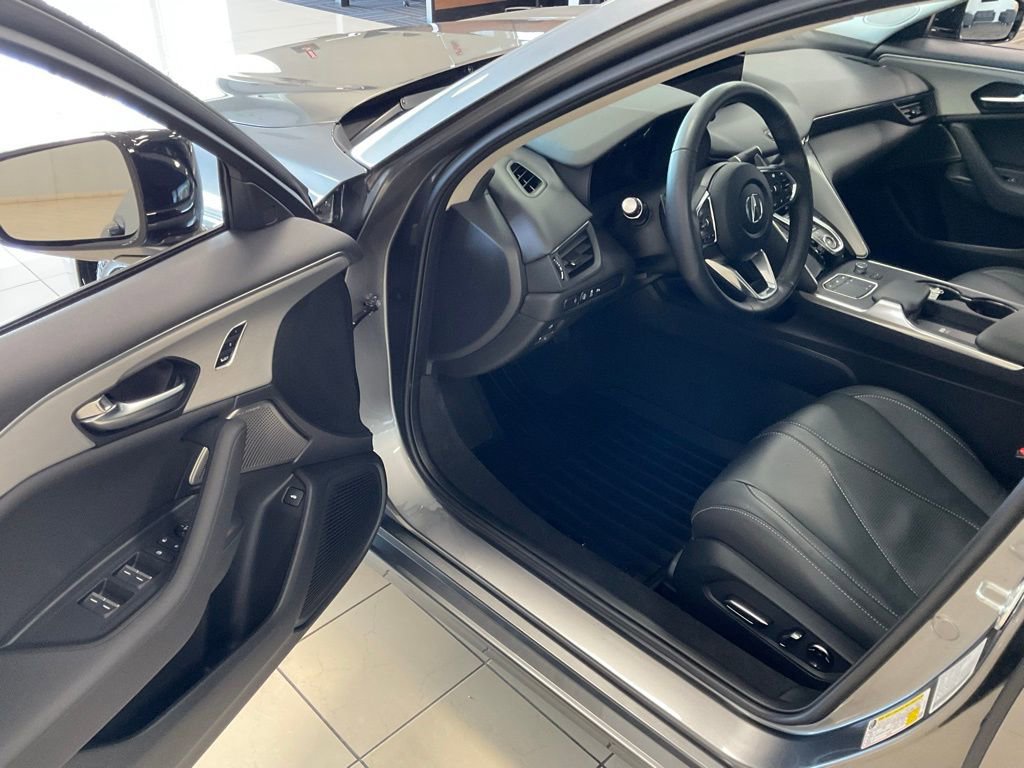 Certified 2025 Acura TLX w/ Technology Package FWD image 10