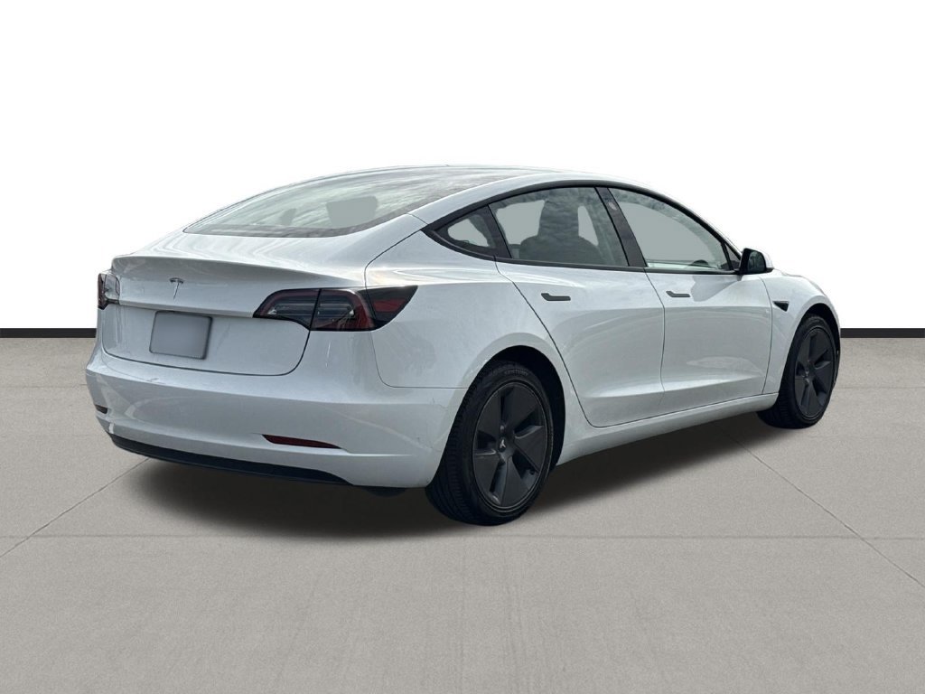 Used 2023 Tesla Model 3 Standard Range RWD image 5