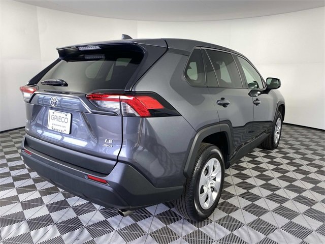 Used 2025 Toyota RAV4 LE image 9