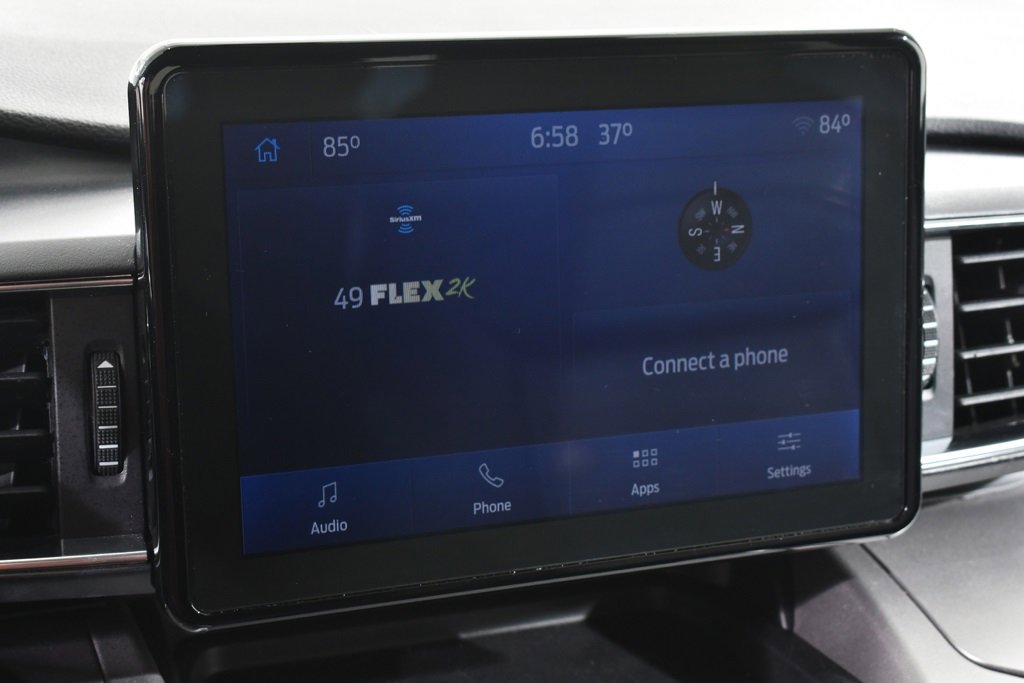 Used 2022 Ford Explorer XLT w/ Equipment Group 202A image 29