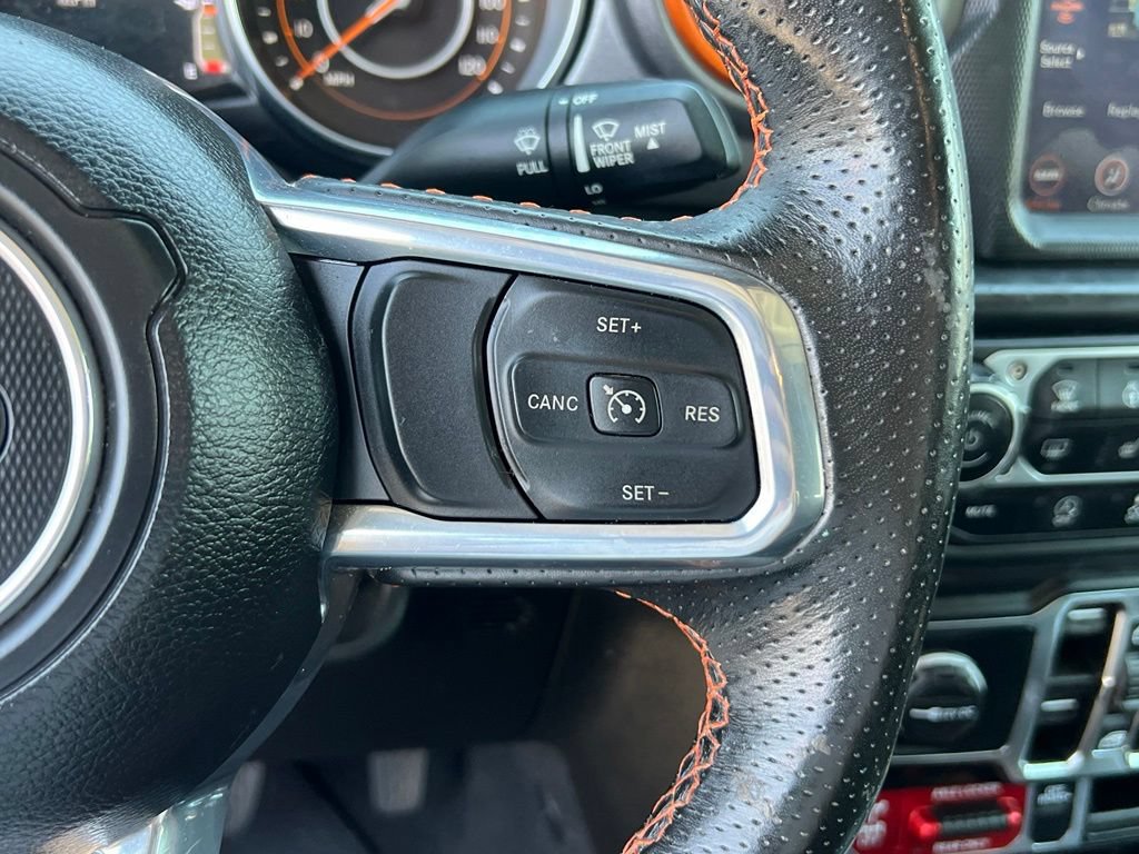 Used 2023 Jeep Gladiator Mojave w/ Cold Weather Group AWD/4WD image 29
