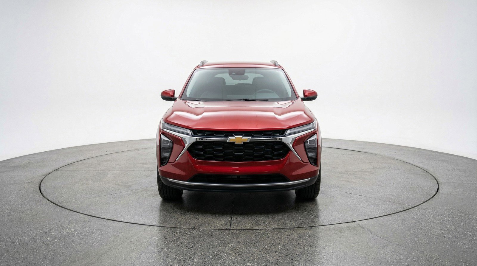 Used 2025 Chevrolet Trax LT image 2