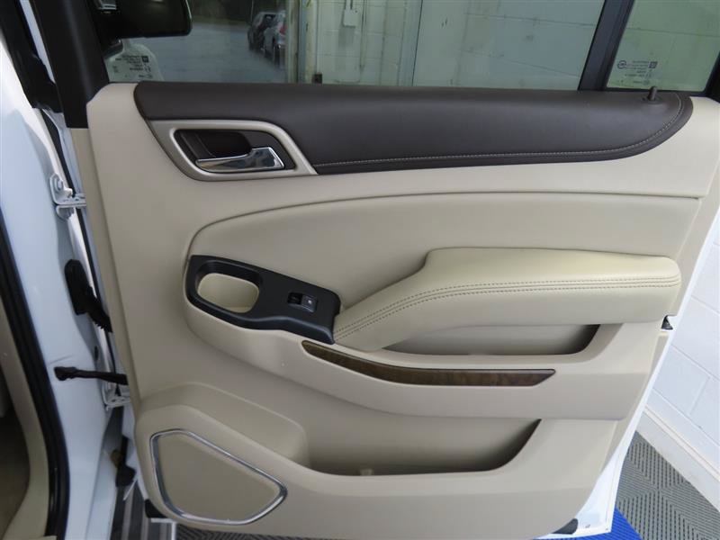Used 2020 GMC Yukon XL Denali RWD image 39