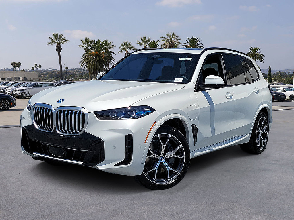New 2026 BMW X5 xDrive50e w/ M Sport Package AWD/4WD video 1
