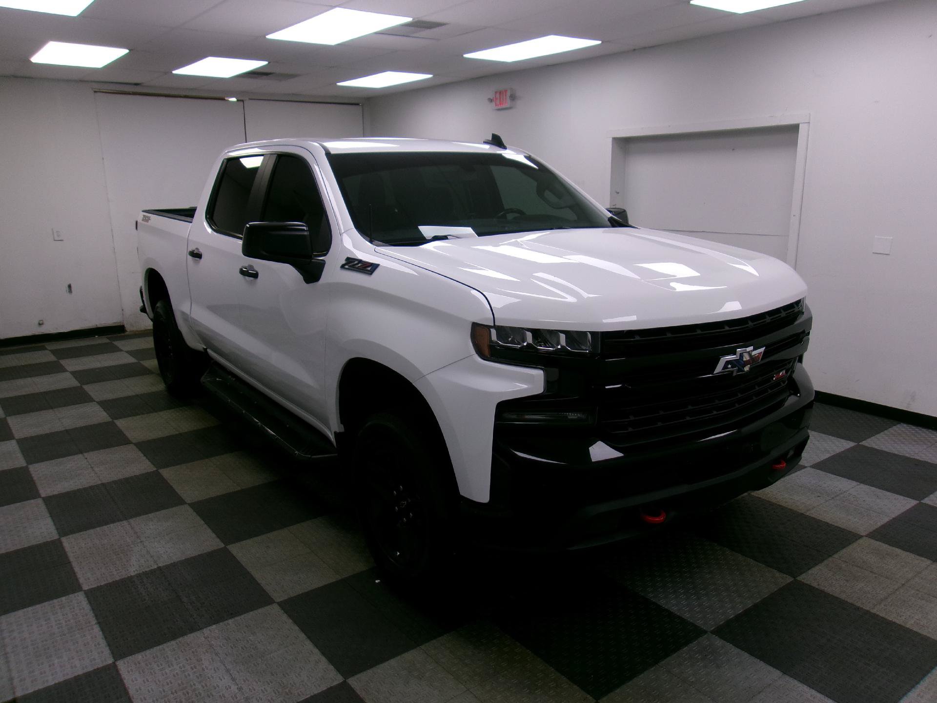 Used 2019 Chevrolet Silverado 1500 LT Trail Boss AWD/4WD image 14