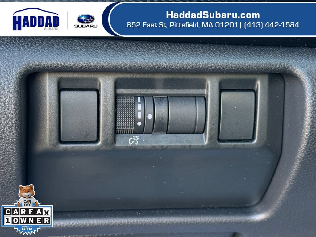 Certified 2025 Subaru Crosstrek 2.5i Premium AWD/4WD image 21