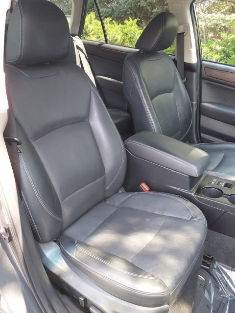 Used 2018 Subaru Outback 2.5i Limited AWD/4WD image 20