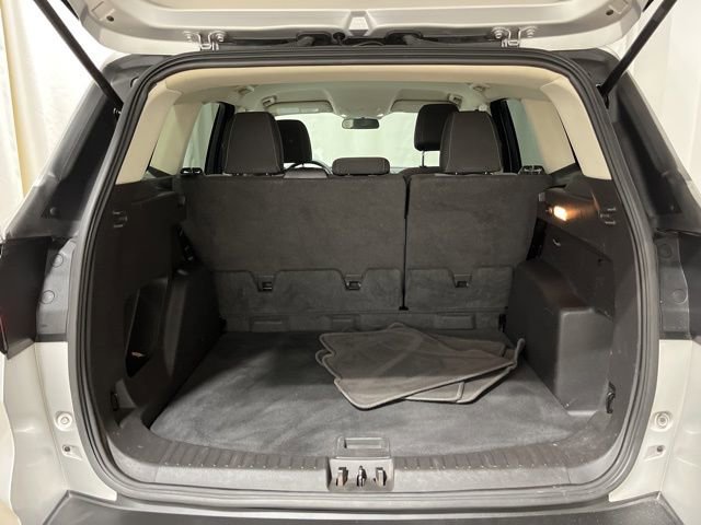 Used 2017 Ford Escape SE FWD image 22