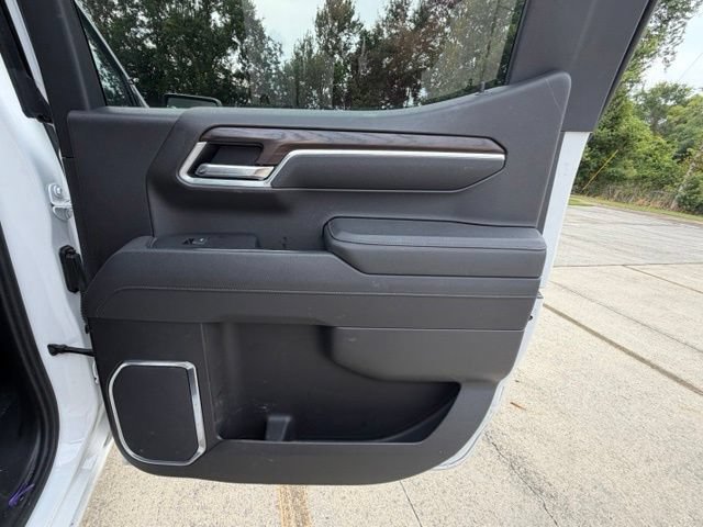 Used 2026 GMC Sierra 1500 SLT AWD/4WD image 29