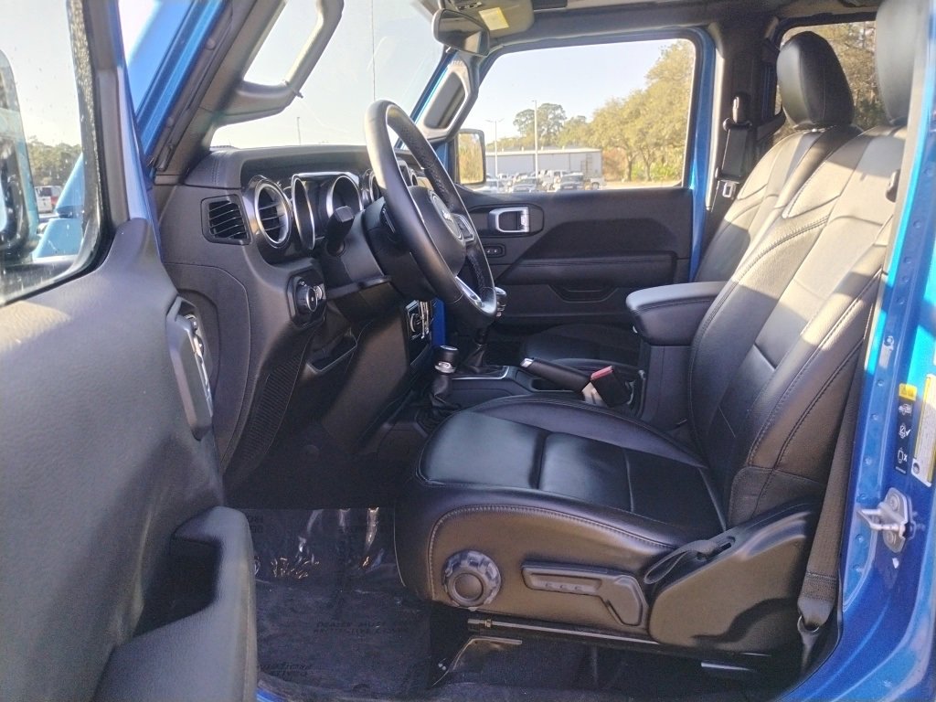 Used 2021 Jeep Wrangler Unlimited Sahara image 7