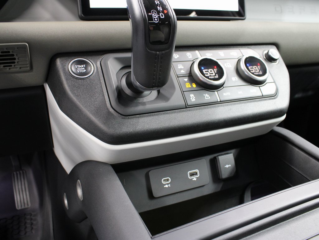 Used 2020 Land Rover Defender 110 S AWD/4WD image 61