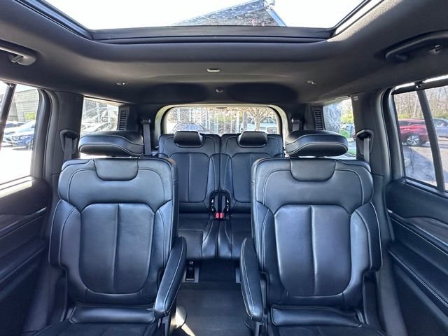 Used 2022 Jeep Grand Cherokee L Overland w/ Luxury Tech Group IV image 21