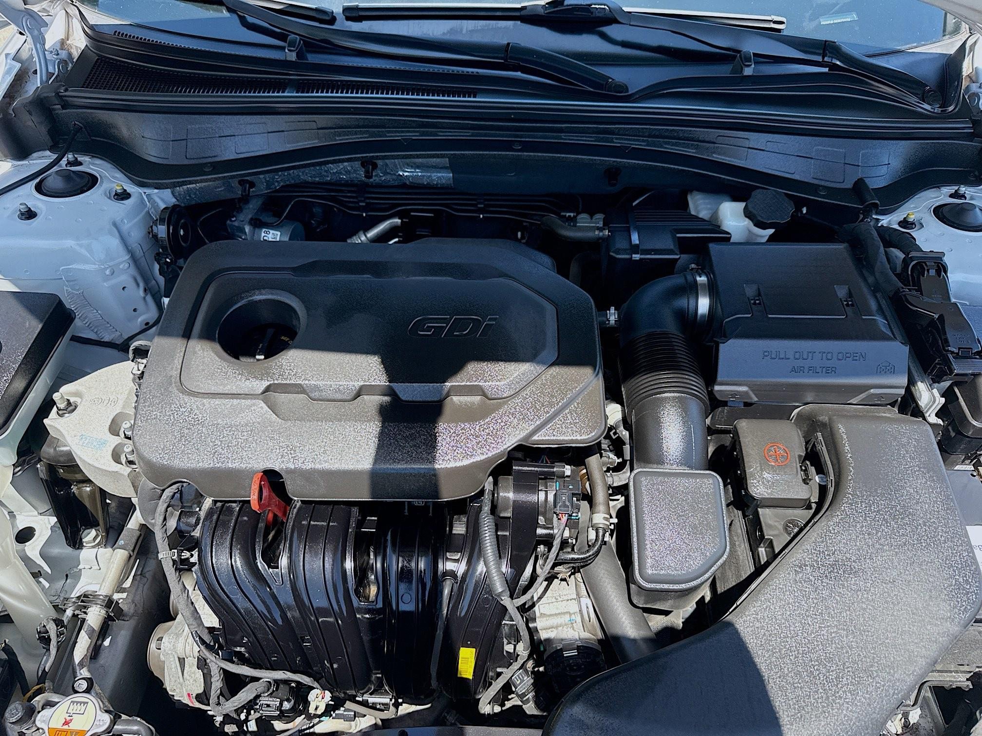 Used 2018 Kia Optima LX w/ 17" Alloy Wheels Package FWD image 32