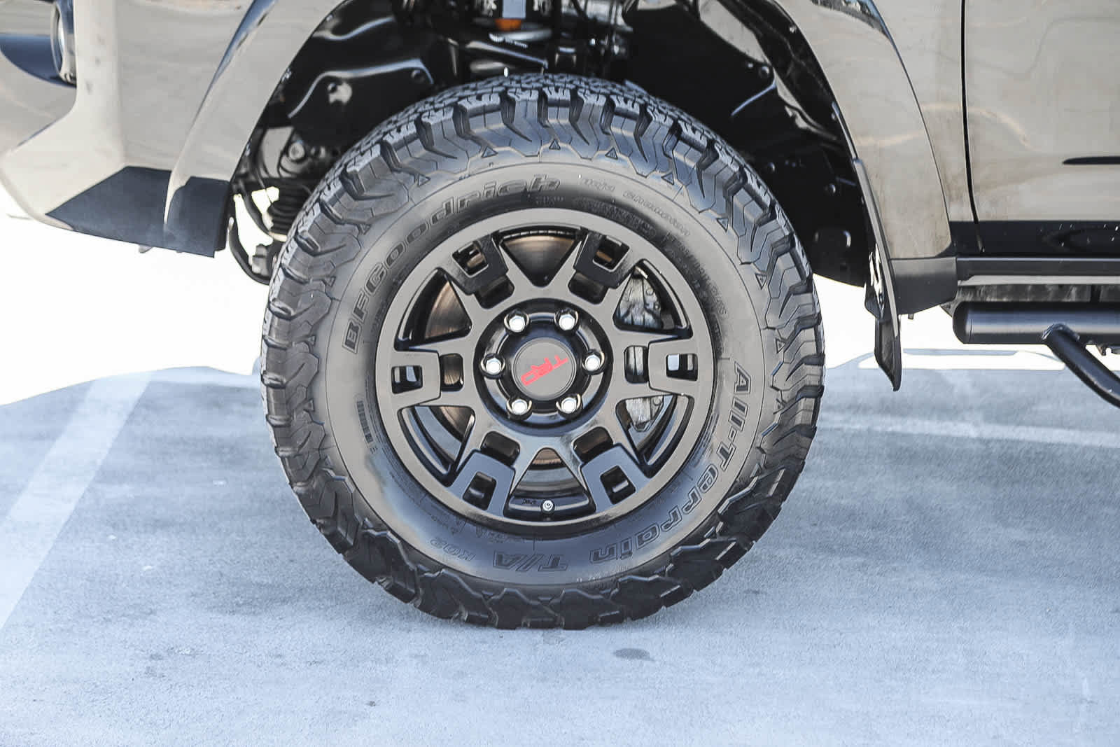 Used 2020 Toyota 4Runner TRD Off-Road Premium w/ Moonroof Package AWD/4WD image 10