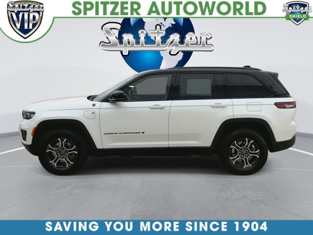 Used 2022 Jeep Grand Cherokee Trailhawk w/ Luxury Tech Group III AWD/4WD image 6