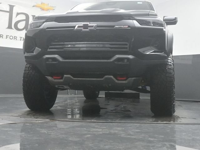 New 2026 Chevrolet Colorado ZR2 w/ Technology Package AWD/4WD image 34