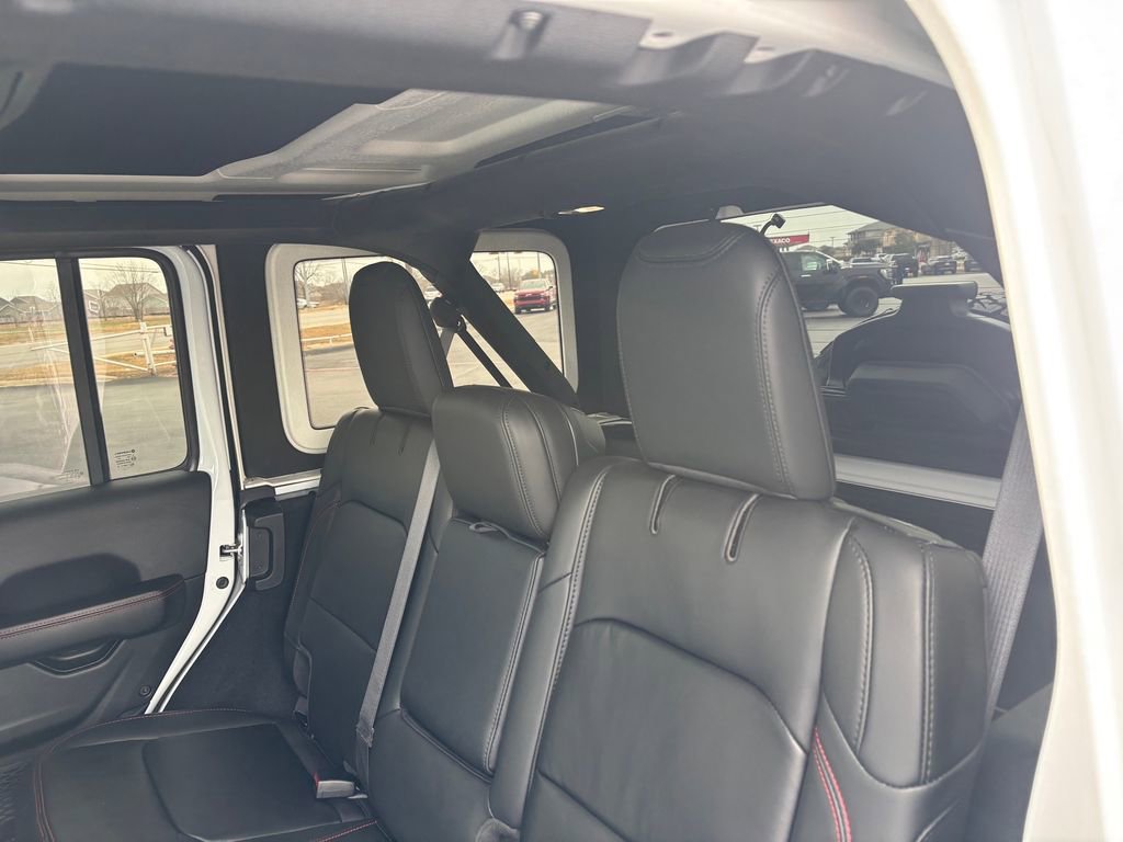 Used 2024 Jeep Wrangler Unlimited Rubicon image 27