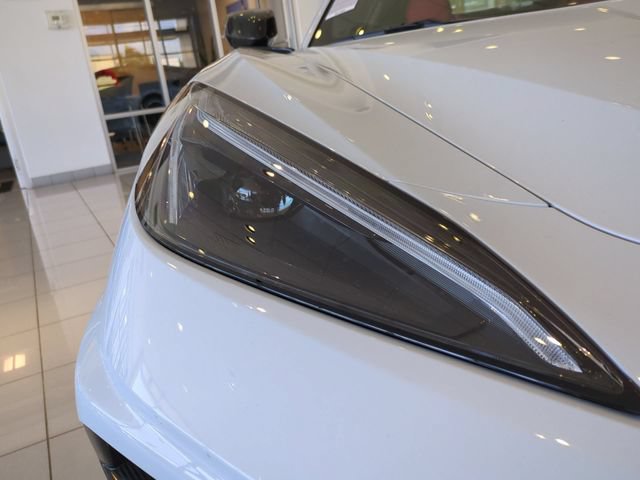 Used 2021 Chevrolet Corvette Stingray Premium Cpe w/ Z51 Performance Package RWD image 10