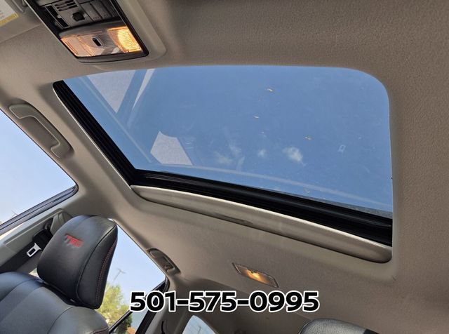 Used 2021 Toyota 4Runner Venture w/ Moonroof Package AWD/4WD image 8
