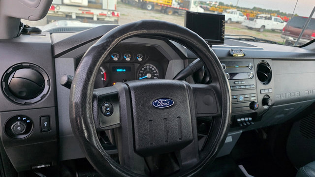 Used 2014 Ford F450 XL w/ Power Equipment Group image 12
