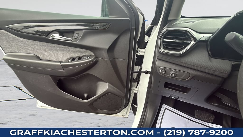 Used 2025 Chevrolet TrailBlazer LT AWD/4WD image 26