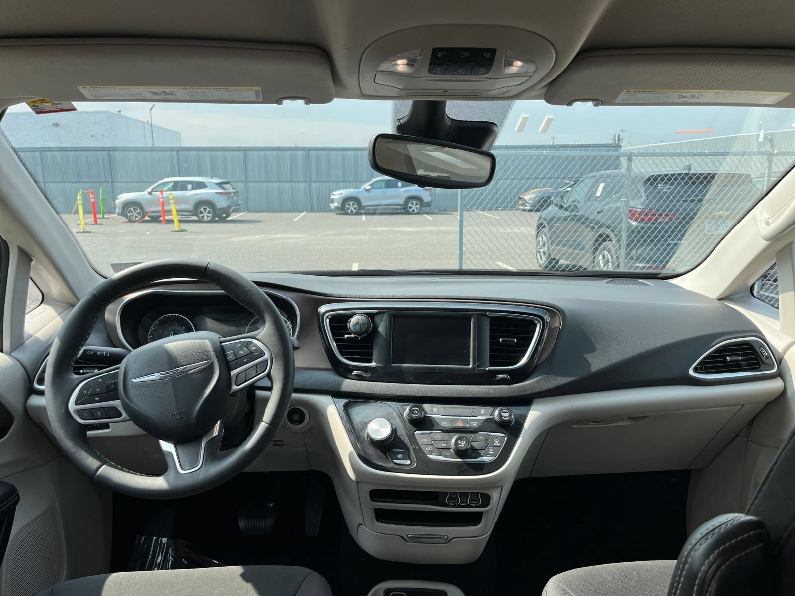 Used 2024 Chrysler Voyager LX FWD image 35