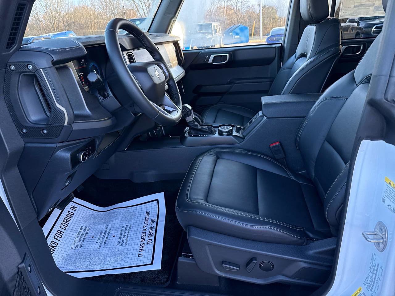 New 2025 Ford Bronco Badlands w/ Sasquatch Package AWD/4WD image 29