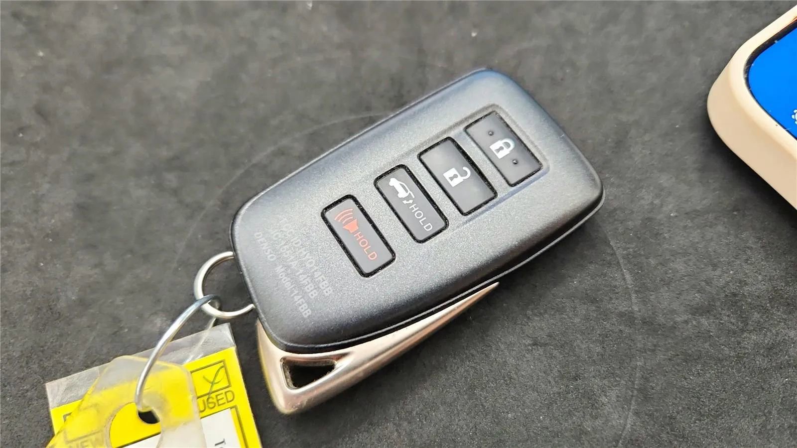 Used 2019 Lexus RX 450h AWD w/ Luxury Package image 21