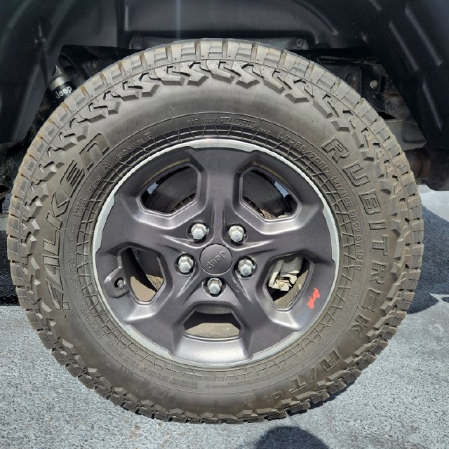 Used 2020 Jeep Gladiator Rubicon AWD/4WD image 30