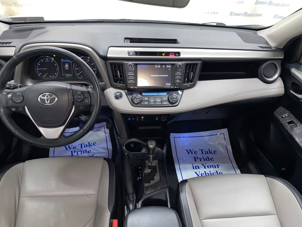 Used 2017 Toyota RAV4 Platinum w/ All Weather Liner Package AWD/4WD image 28