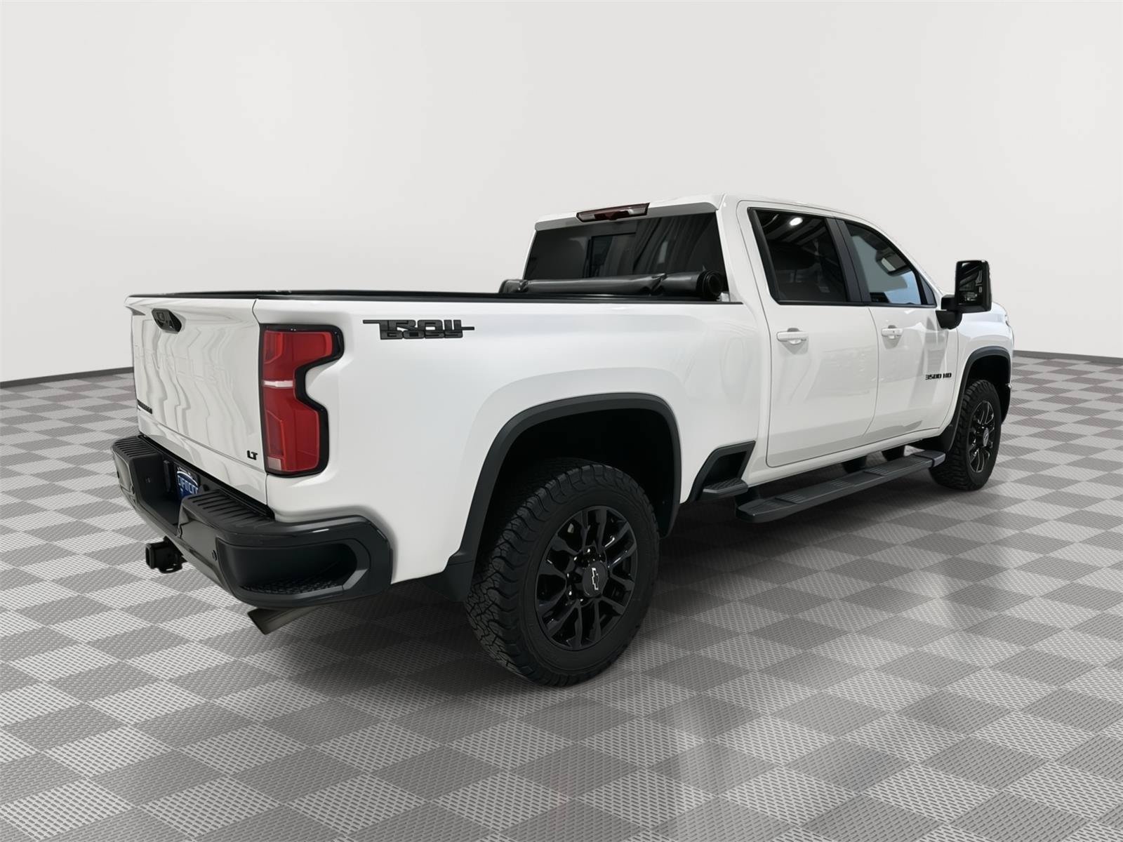 Used 2025 Chevrolet Silverado 3500 LT w/ Trail Boss Package AWD/4WD image 5