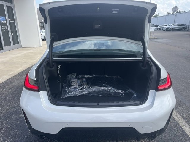 New 2025 BMW 330i xDrive Sedan w/ M Sport Package image 5