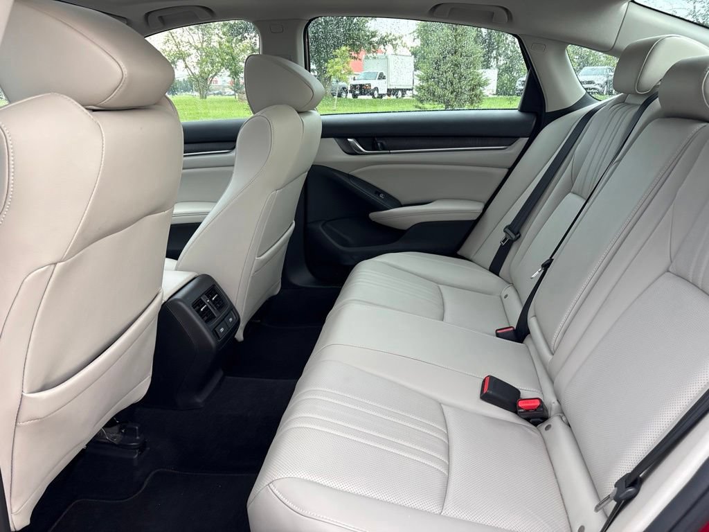 Used 2022 Honda Accord EX-L image 14