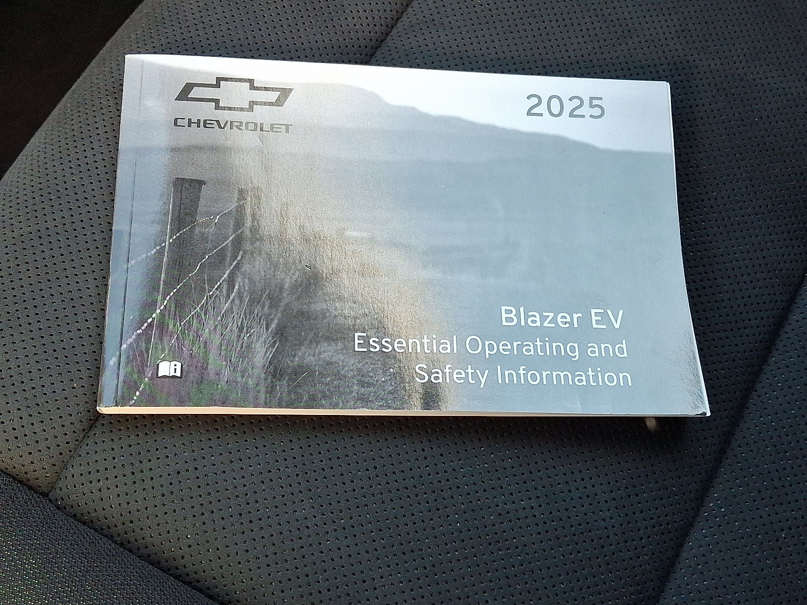 Certified 2025 Chevrolet Blazer EV RS AWD/4WD image 25