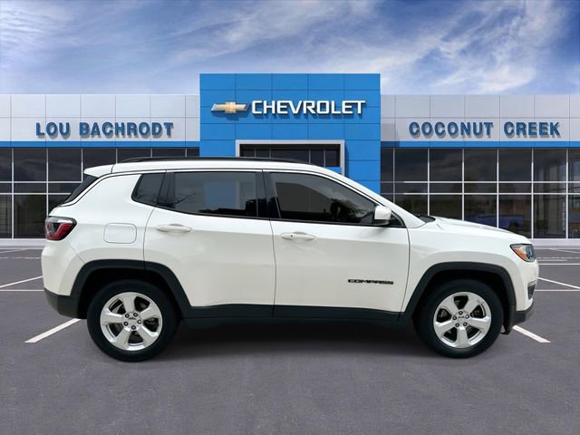 Used 2020 Jeep Compass Latitude FWD image 9