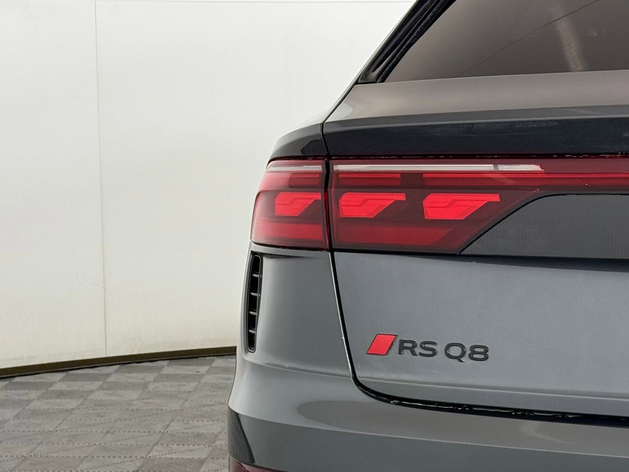 New 2026 Audi RS Q8 performance image 13