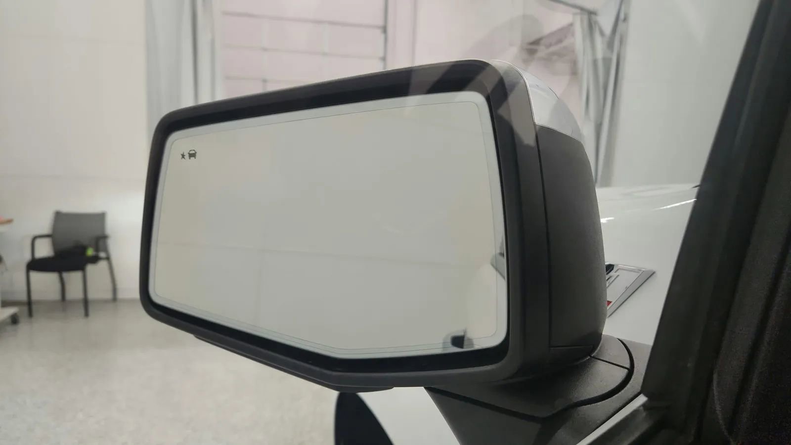 Used 2019 Chevrolet Silverado 1500 LTZ w/ LTZ Premium Package image 25