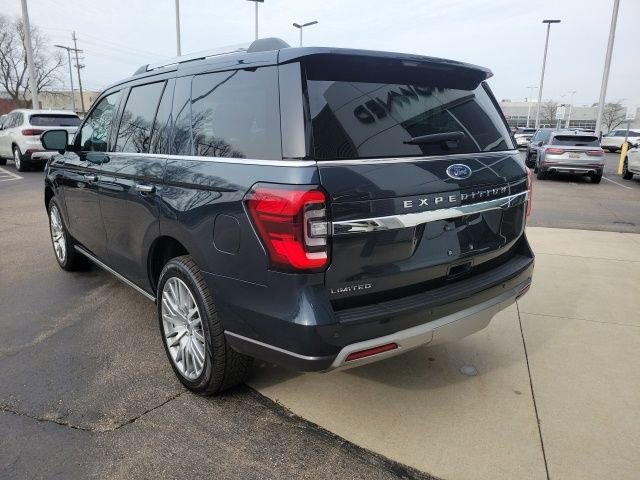 Used 2023 Ford Expedition Limited image 15