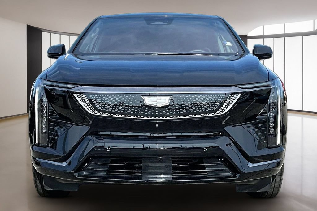 Certified 2025 Cadillac Optiq Sport 1 AWD/4WD image 3
