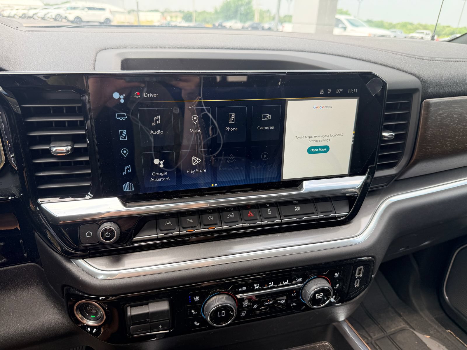 Used 2025 Chevrolet Silverado 1500 High Country w/ High Country Premium Package AWD/4WD image 15