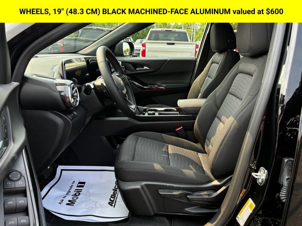 New 2027 Chevrolet Equinox LT AWD/4WD image 2
