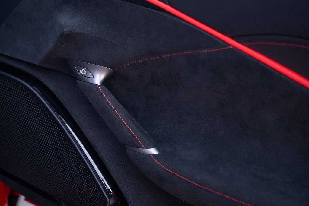 Certified 2024 Ferrari Roma image 54