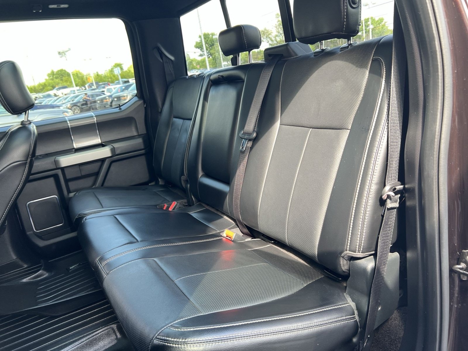 Certified 2018 Ford F150 Lariat w/ Equipment Group 502A Luxury AWD/4WD image 33