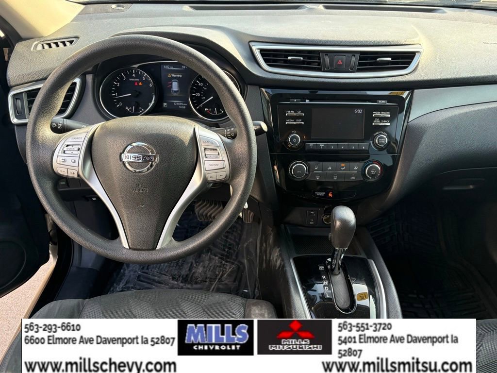 Used 2015 Nissan Rogue S image 23